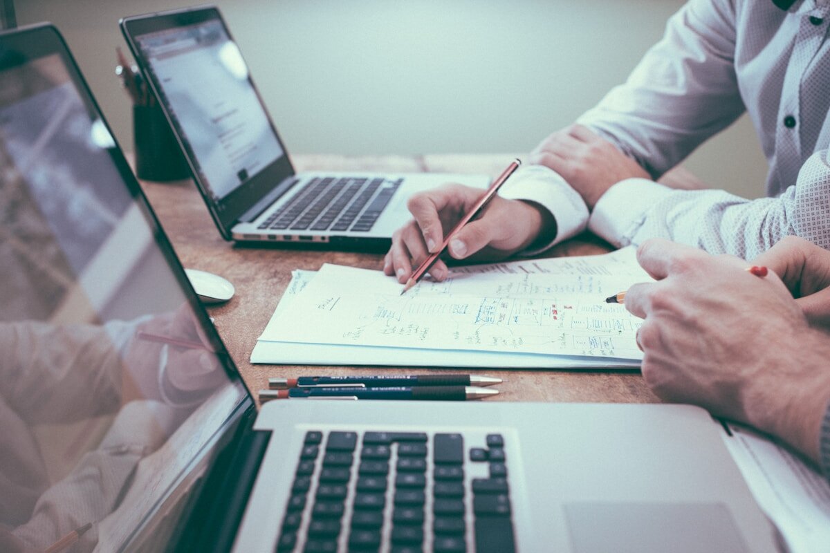 Como agência tech vende diagnóstico antes do escopo