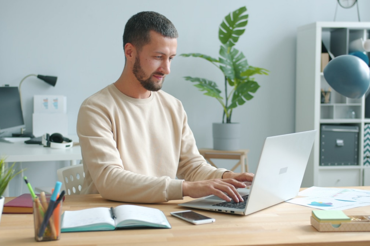 Capa do artigo: IA em Requisitos: O Poder Estratégico do [GitHub Spec Kit](/ferramentas/github-spec-kit)