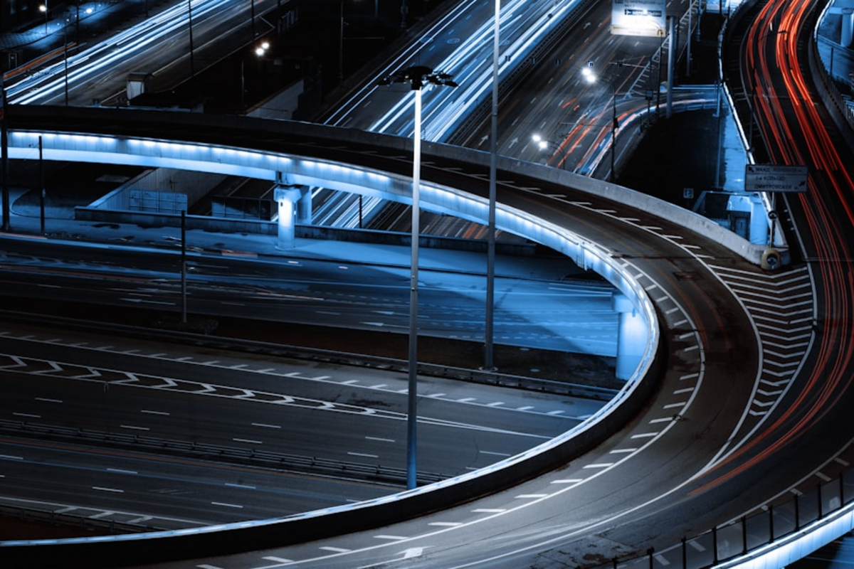 Capa do artigo: Infraestrutura Martech: O Fim do Aluguel de SaaS em 2026