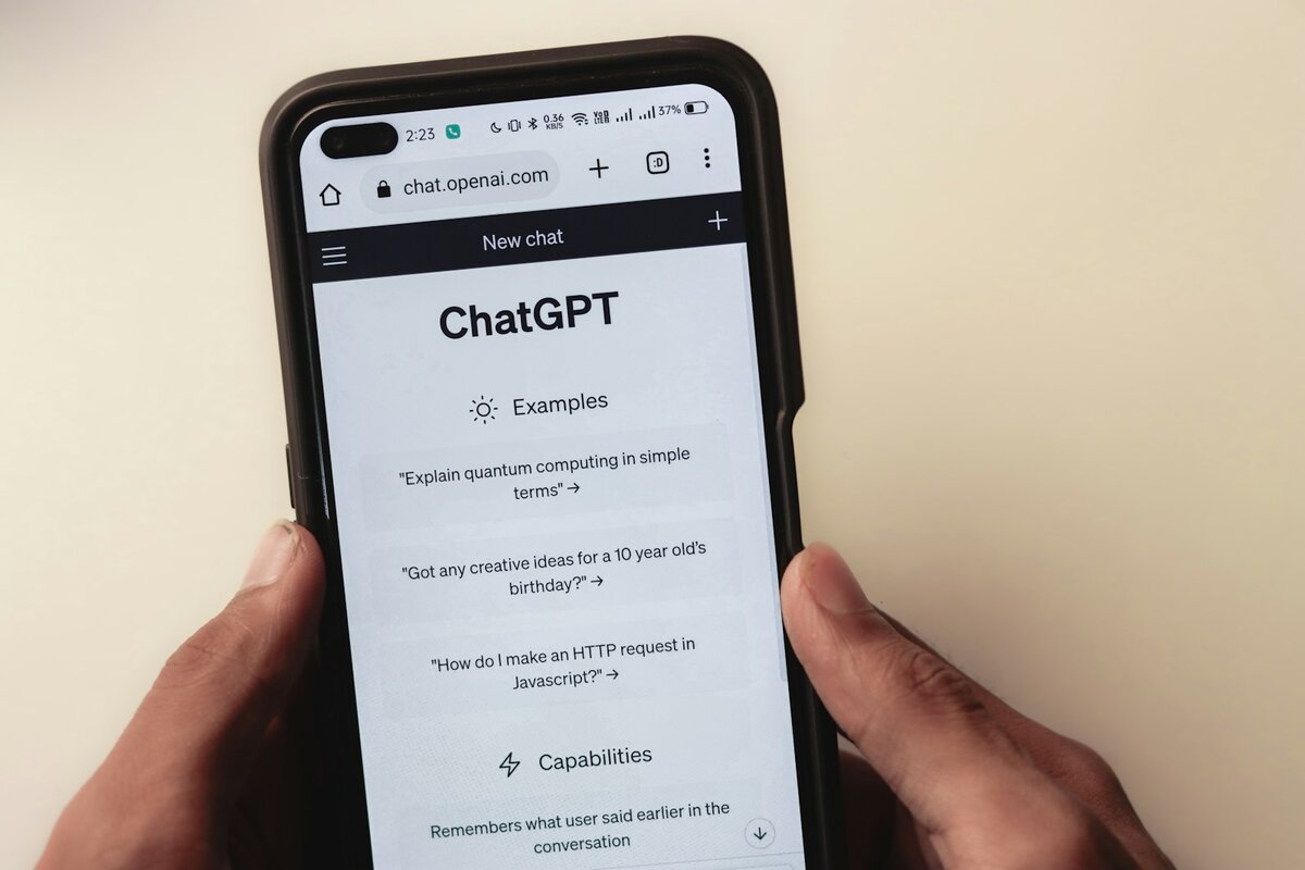 Capa do artigo: Como usar agentes de IA no WhatsApp sem repetir atendimento