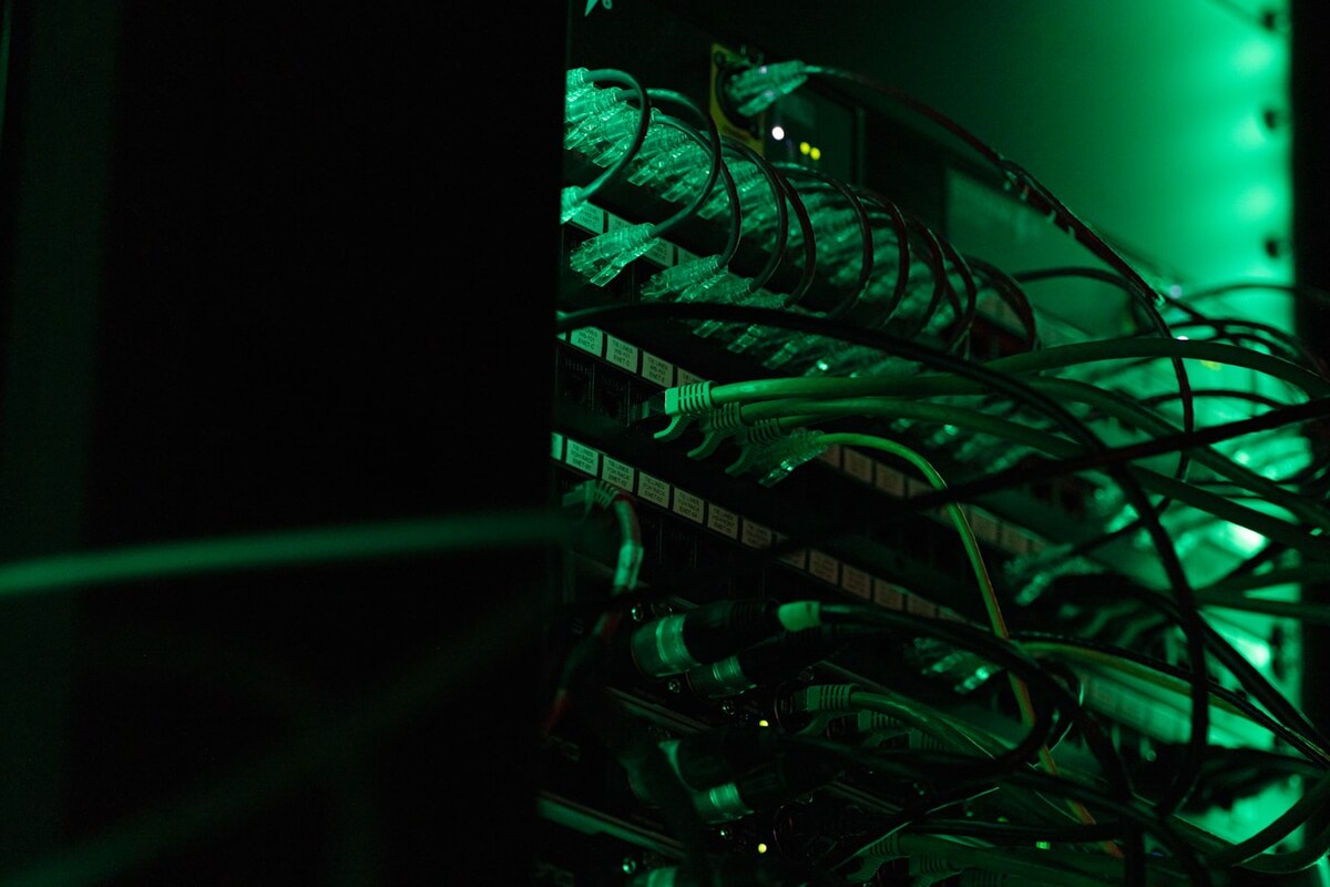 Capa do artigo: Como usar erros de IAs para revisar decisão técnica