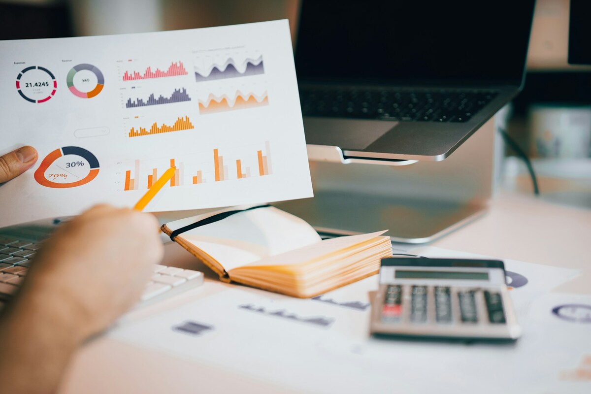 Capa do artigo: Quando usar Vibe Coding em integrações de marketing