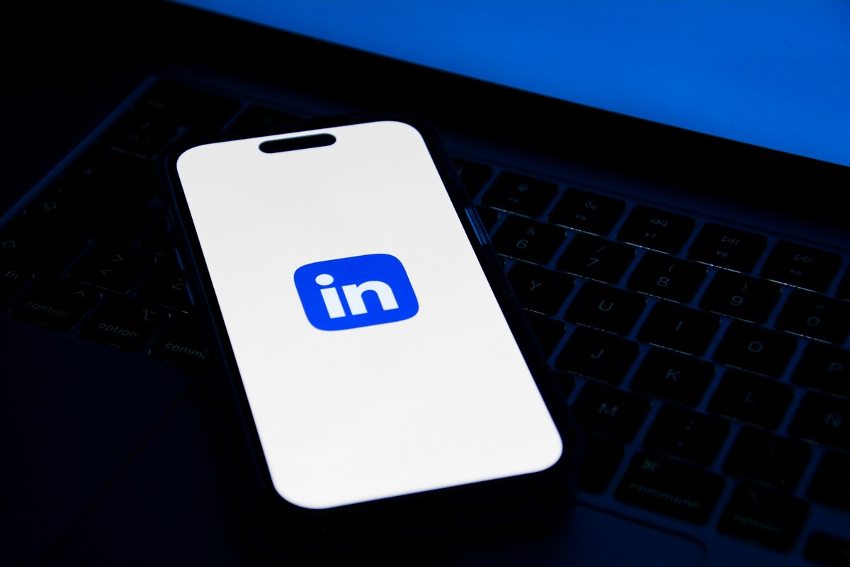 Capa do artigo: Como vender no LinkedIn sem mensagens automáticas ruins