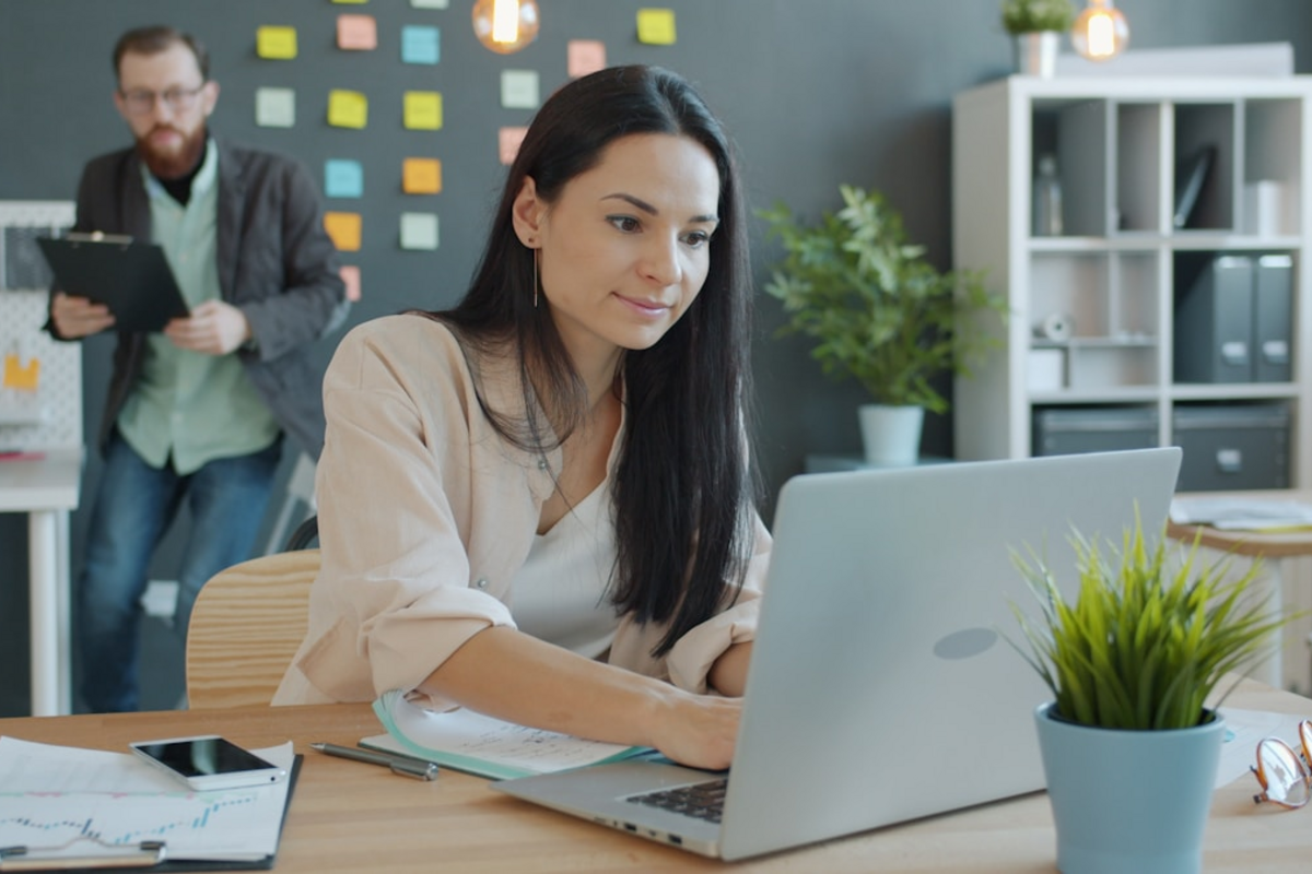 Capa do artigo: Extensões do VSCode que Definem o Dev Profissional Hoje